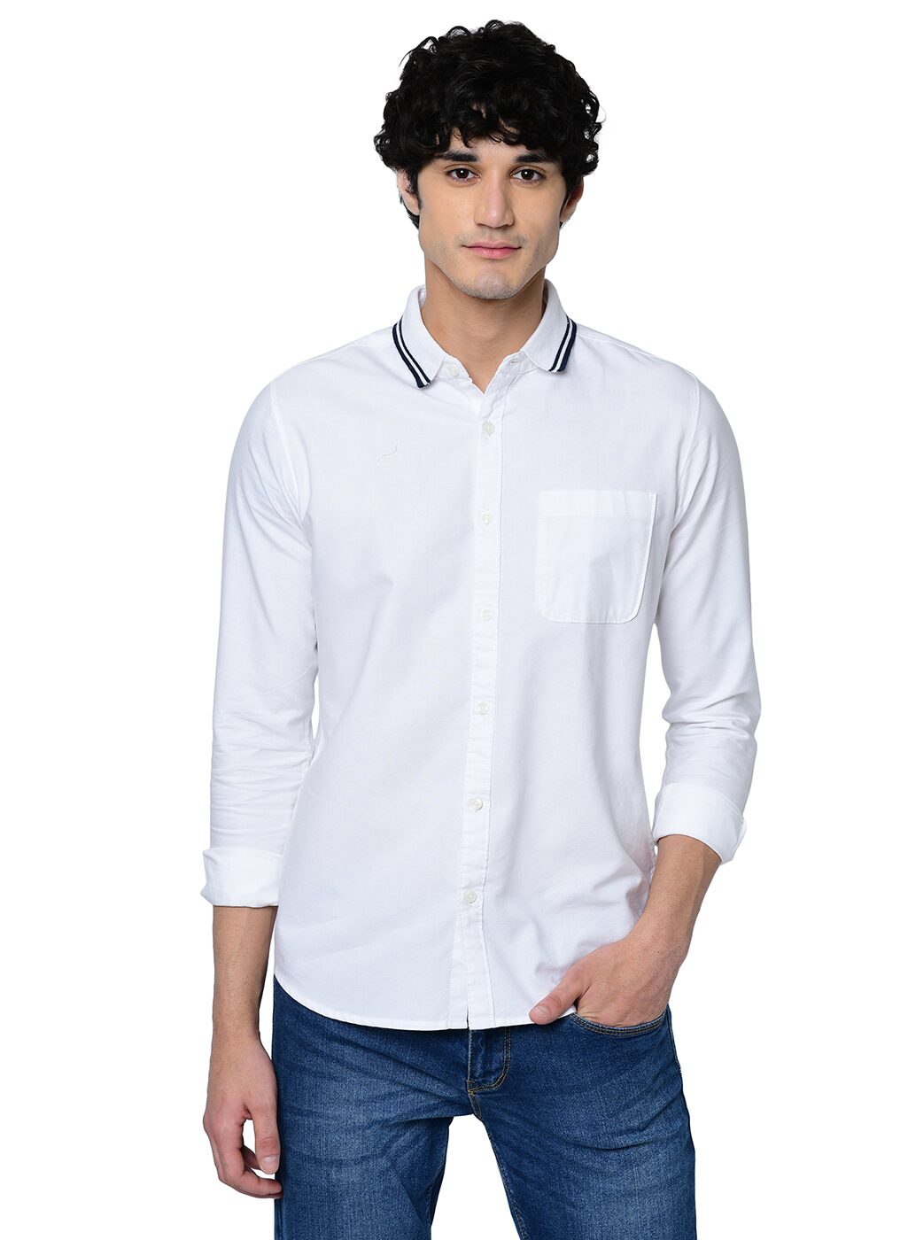 

2BMe Men White Solid Slim Fit Casual Shirt