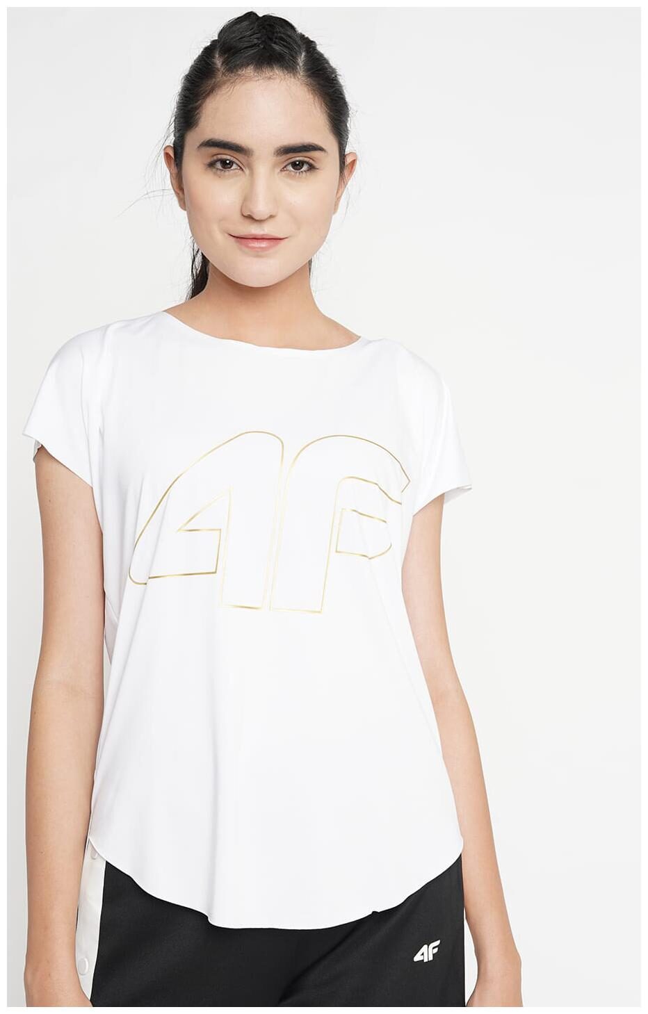

4F Women White Regular fit Round neck Blended T shirt