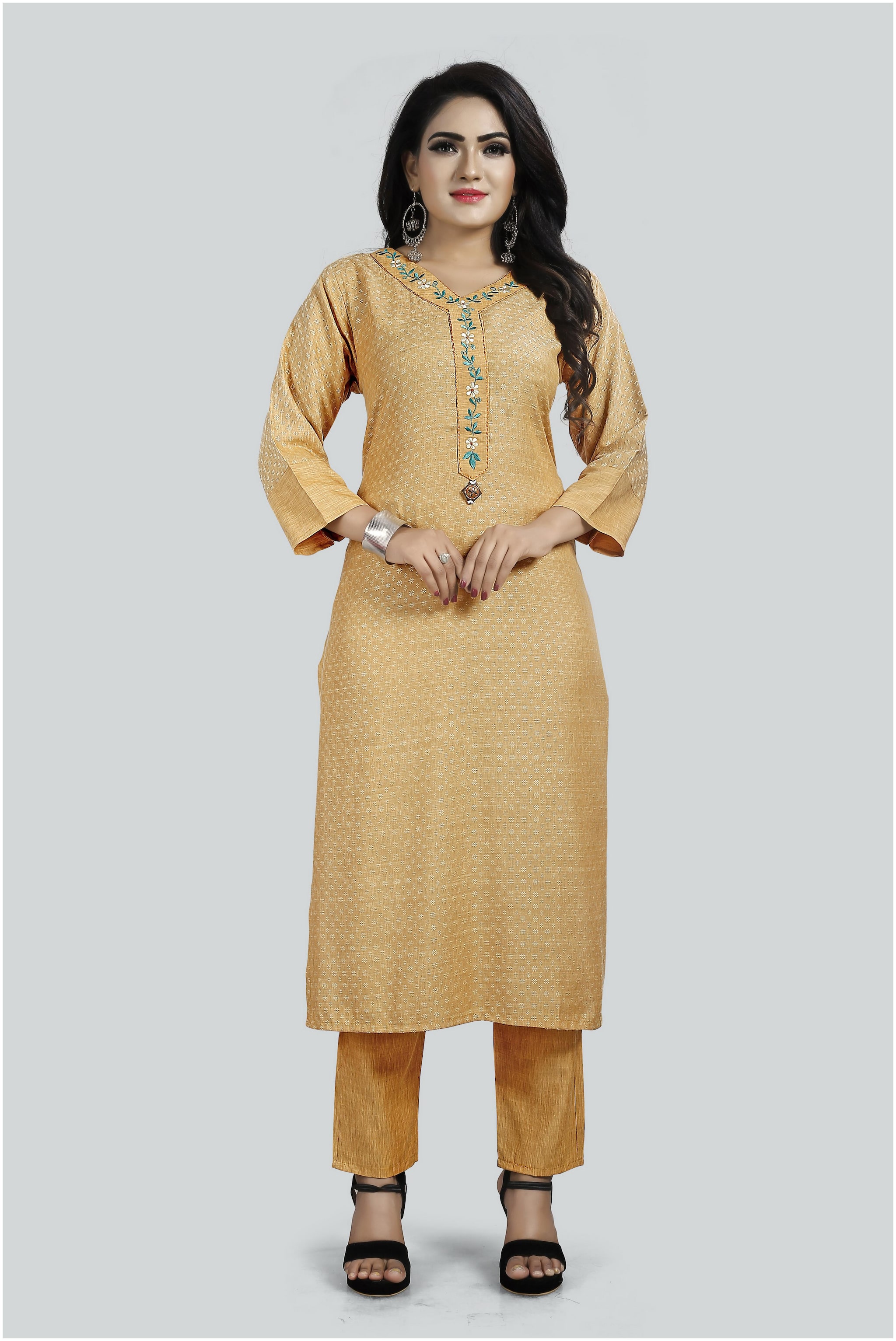 

4u Fashion Beige Rayon Self butti Straight kurta with pant