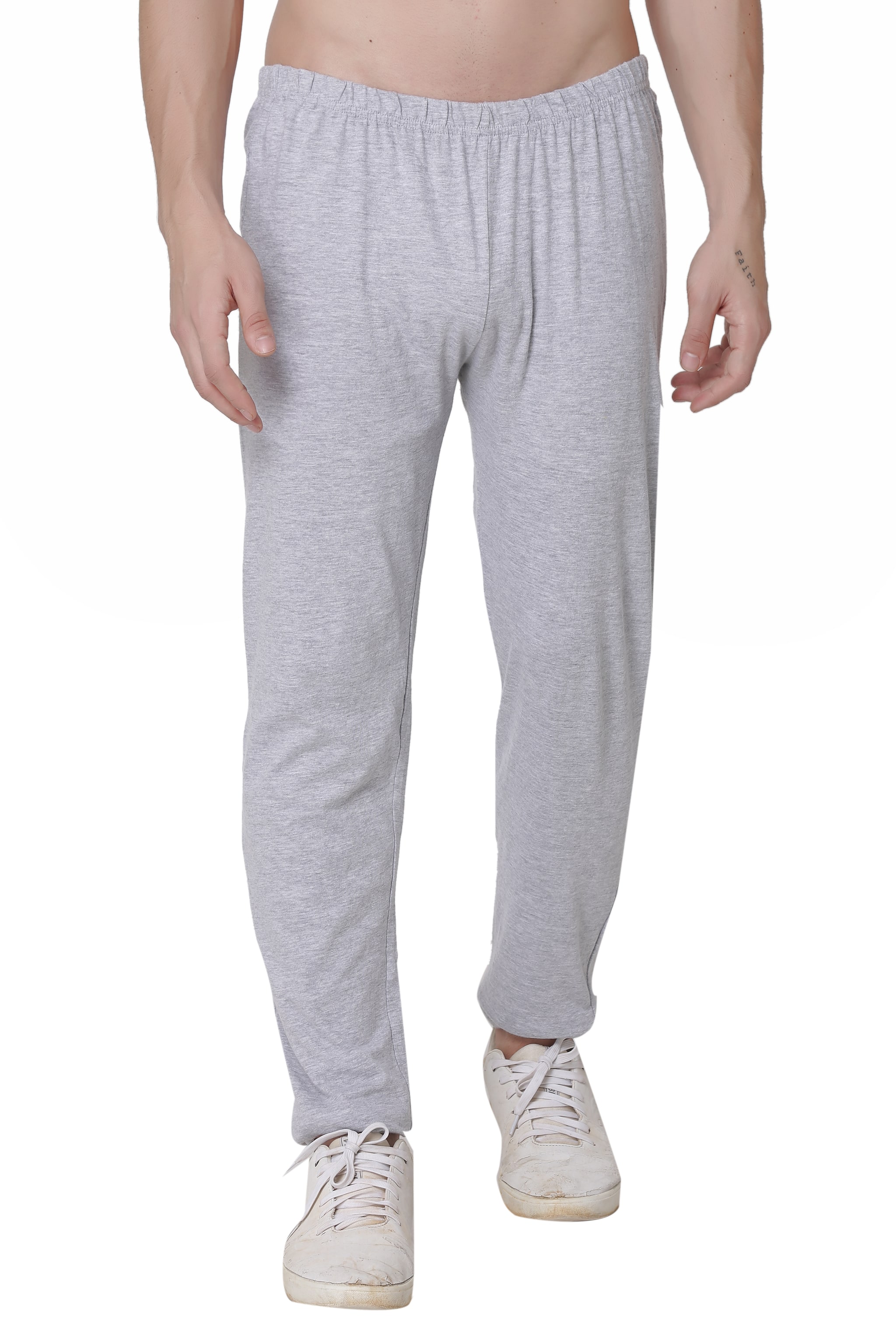 

92ELMNTS Men Grey Solid Regular fit Track pants