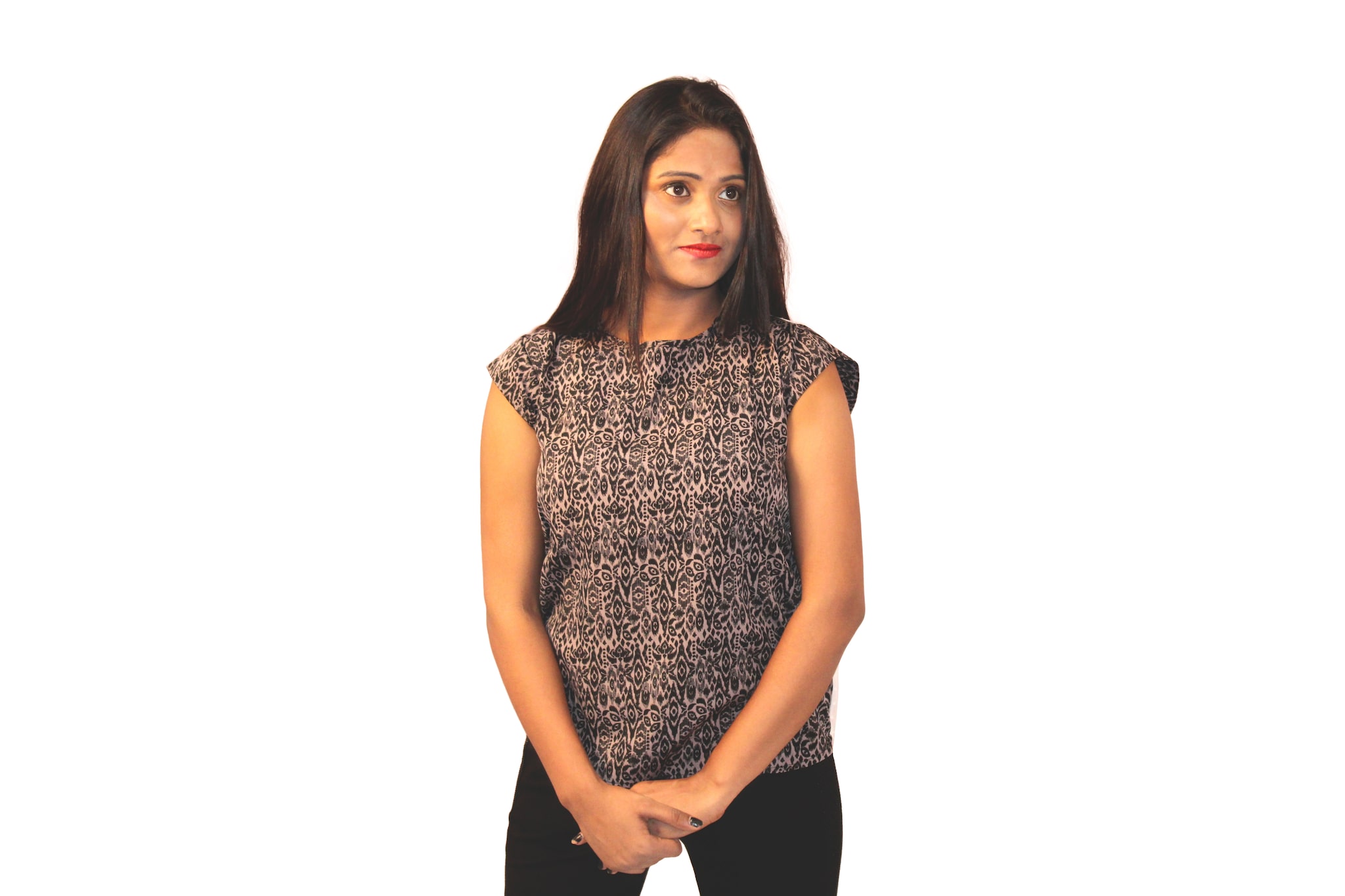 

92ELMNTS Women Printed Regular top - Grey