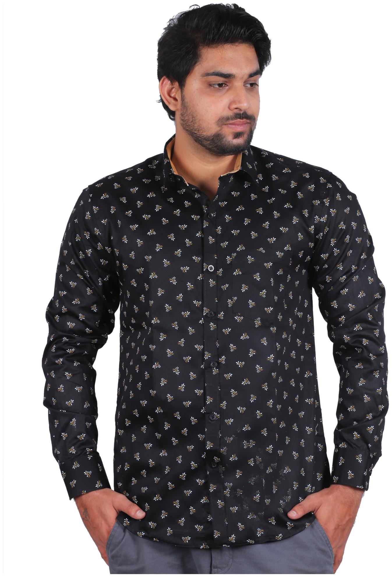 

A ForeAN Men Regular fit Formal Shirt - Black