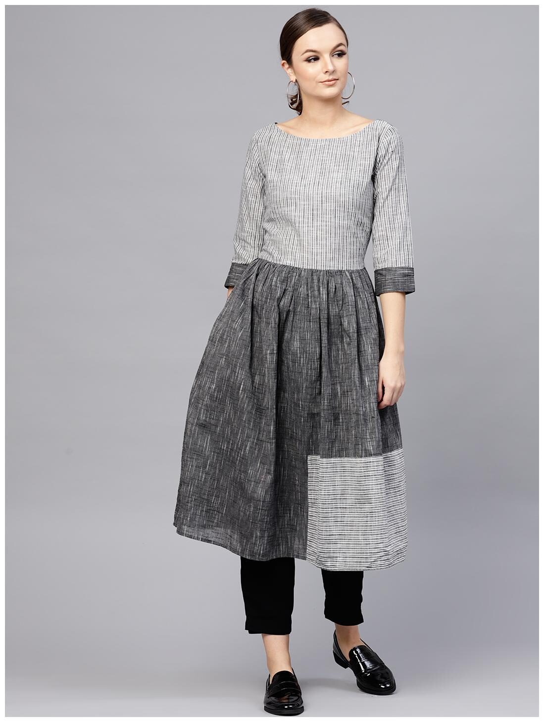 

AASI Grey Stripes Claff Length Kurta With 3 4 Sleeves