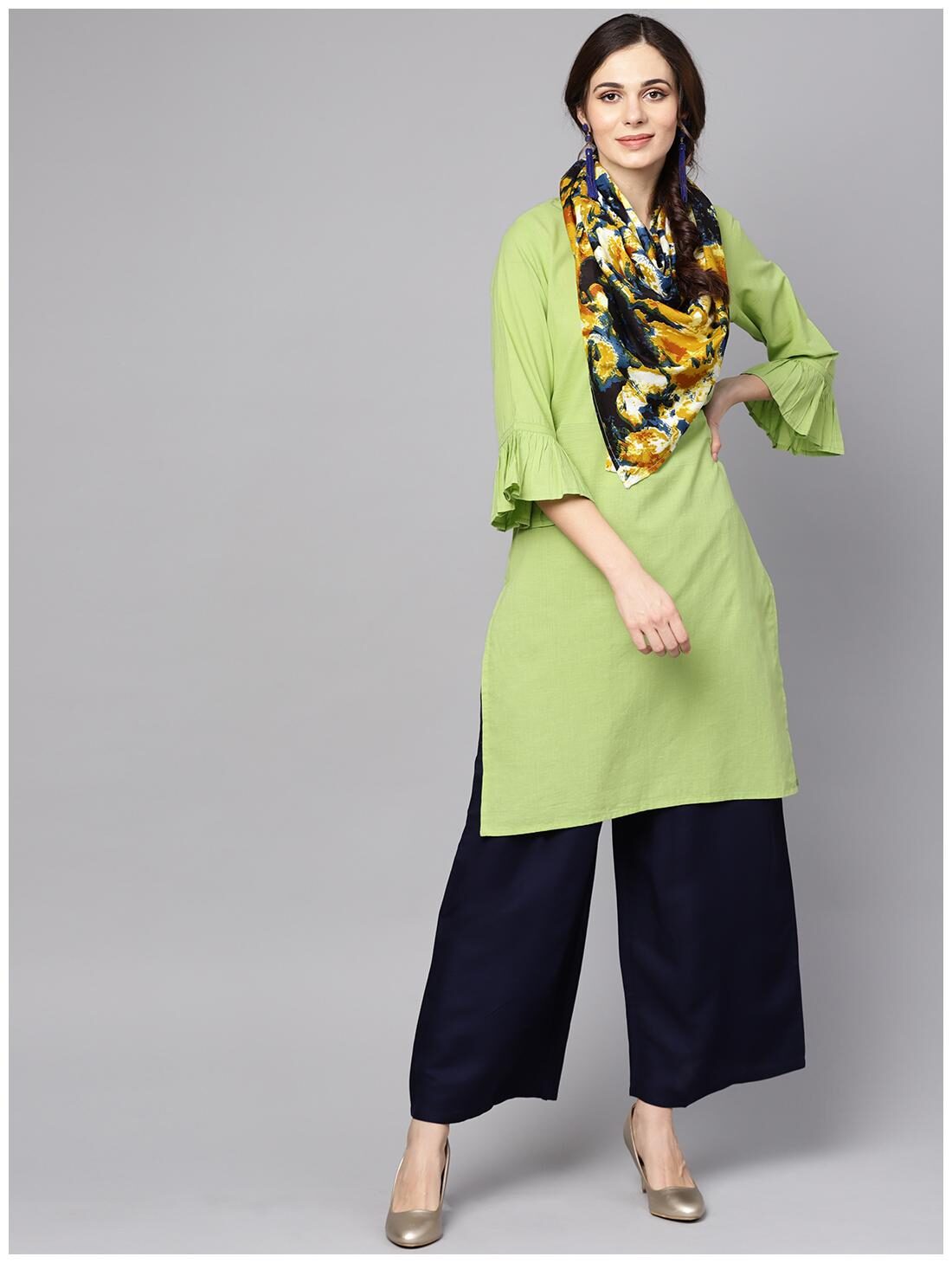

AASI- HOUSE OF NAYO Women Green Solid Straight Kurta