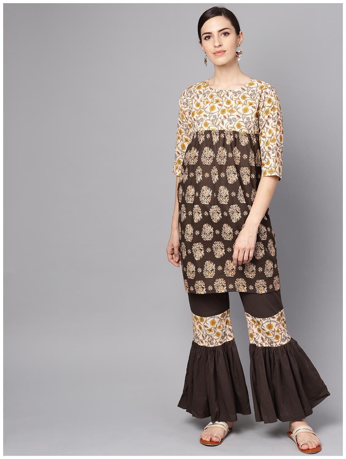 

AASI- HOUSE OF NAYO Women Multi Floral Straight Kurta With Pants