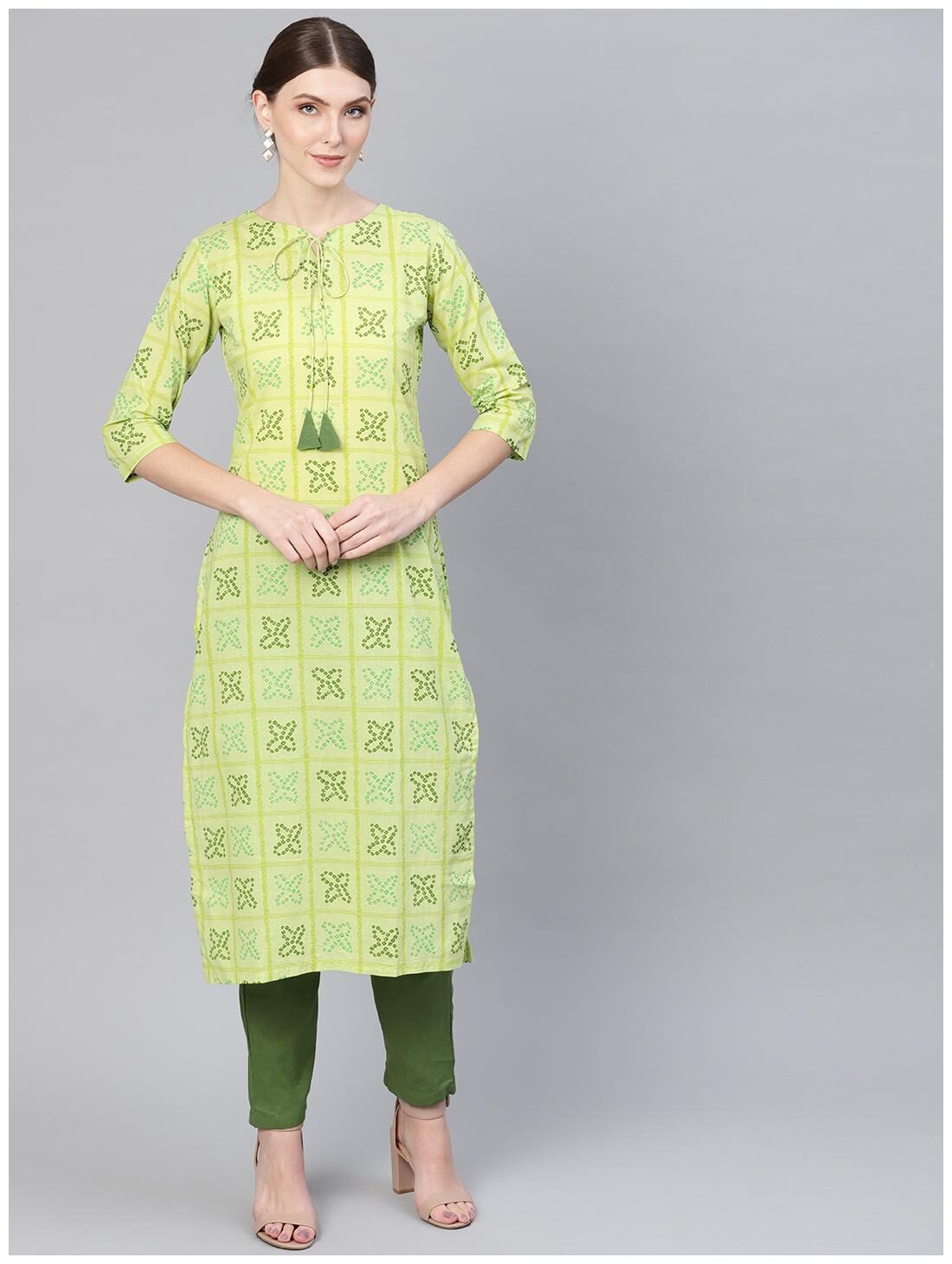 

AASI- HOUSE OF NAYO Women Green Printed Straight Kurta With Trousers