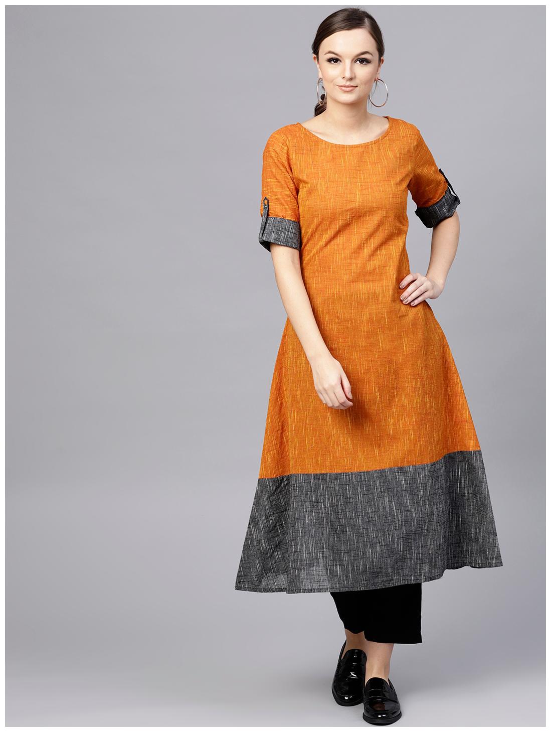 

AASI Multi Colored Kurta With Round Neck And 3 4 Sleeves