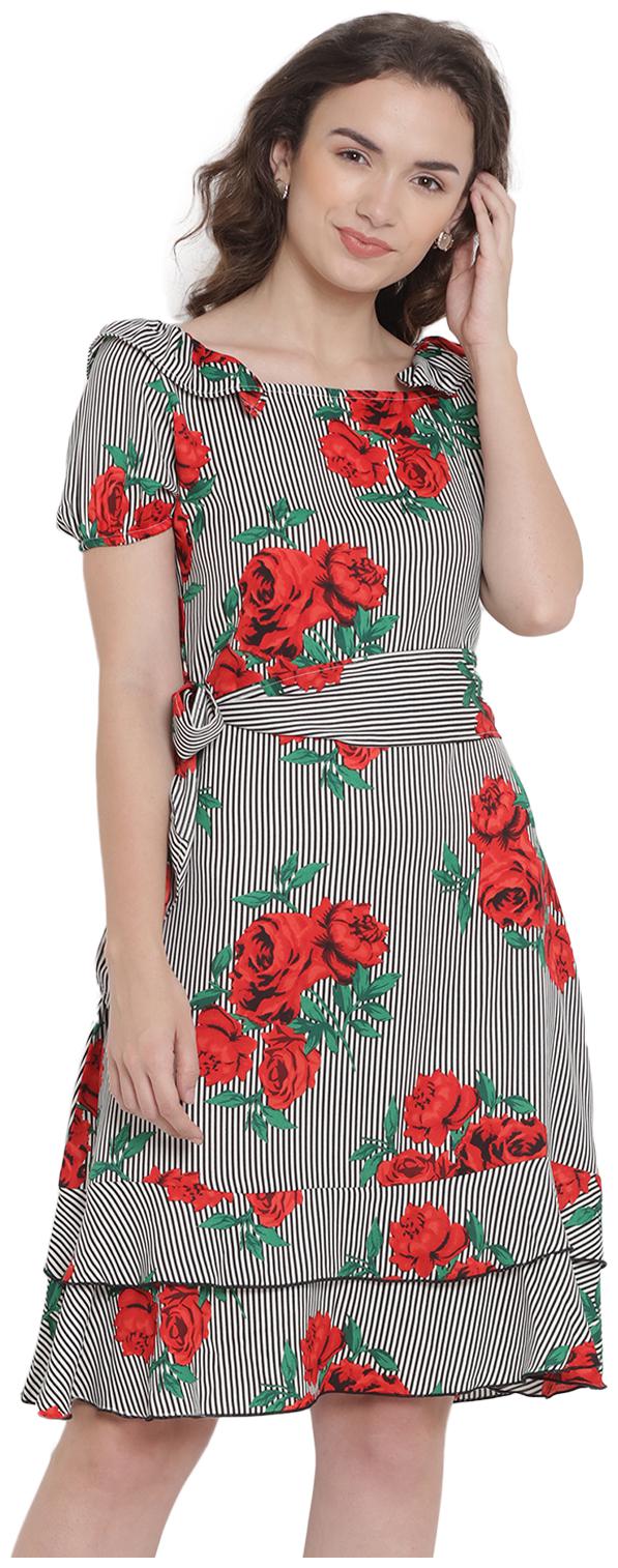 

Abiti Bella Black Floral Fit flare dress