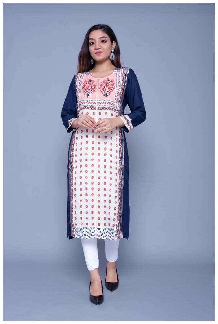 

Addiction Women Blue Floral Straight Kurta