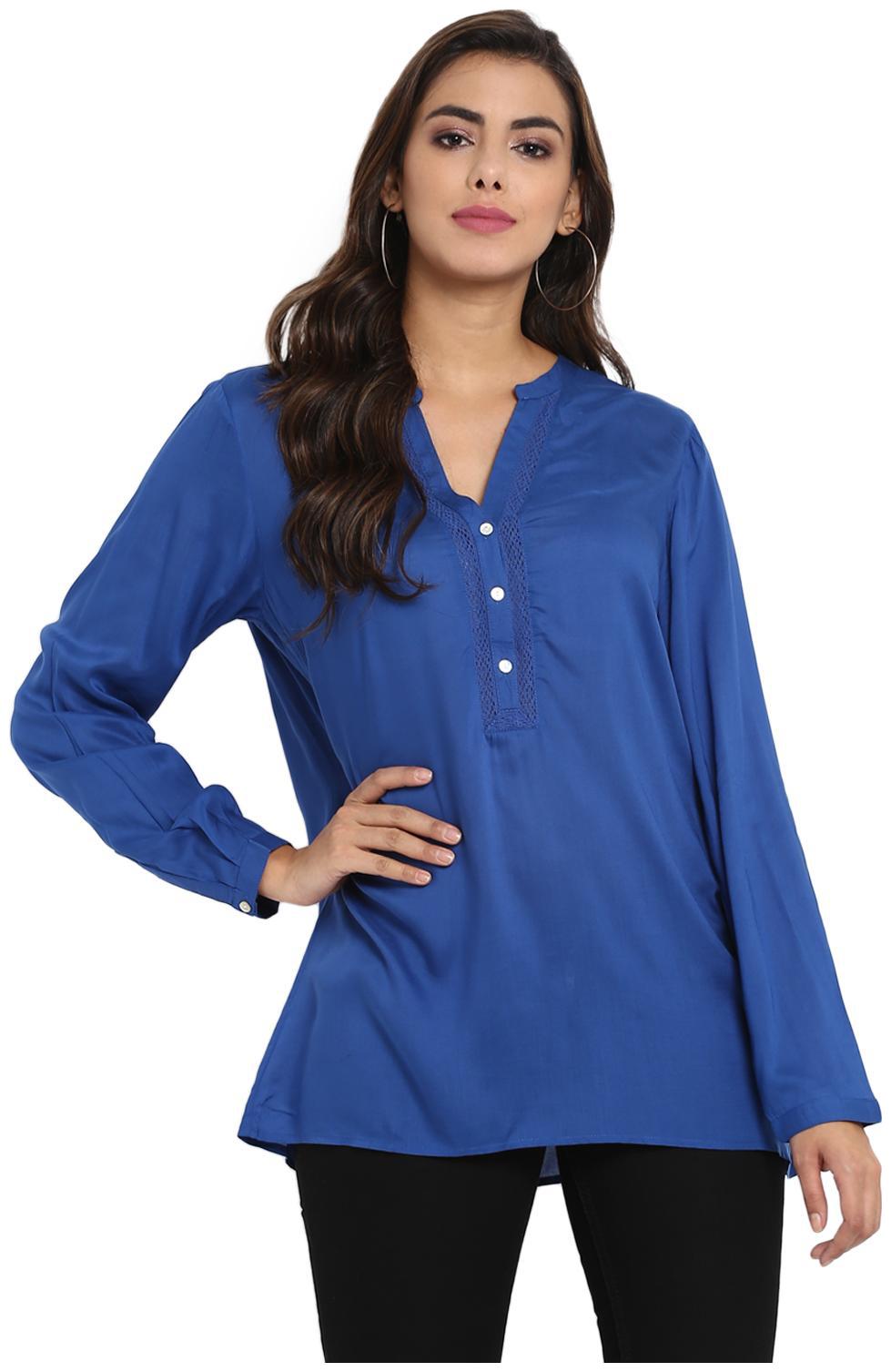 

Aditi Wasan Women Solid Regular tunic - Blue