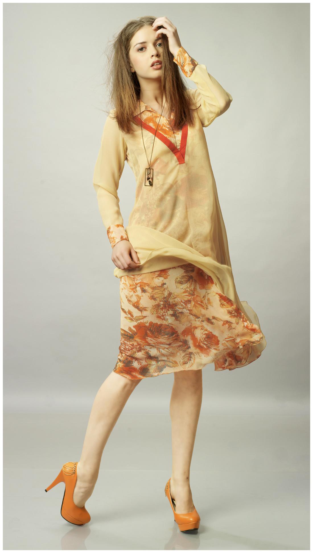 

Admyrin Yellow Chiffon And Georgette Kurti