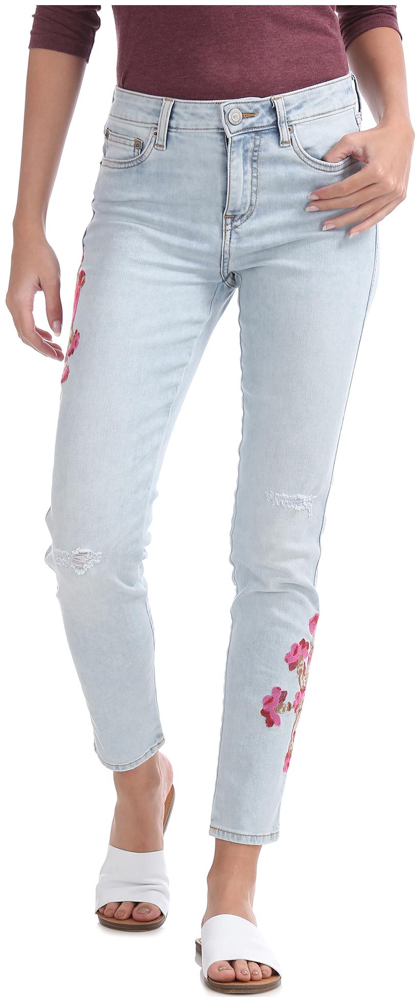 

A ropostale Women Blue Relaxed fit Jeans