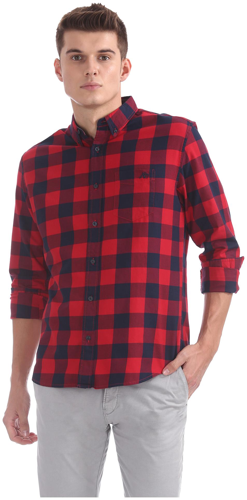 

Aeropostale Men Red Checked Regular Fit Casual Shirt