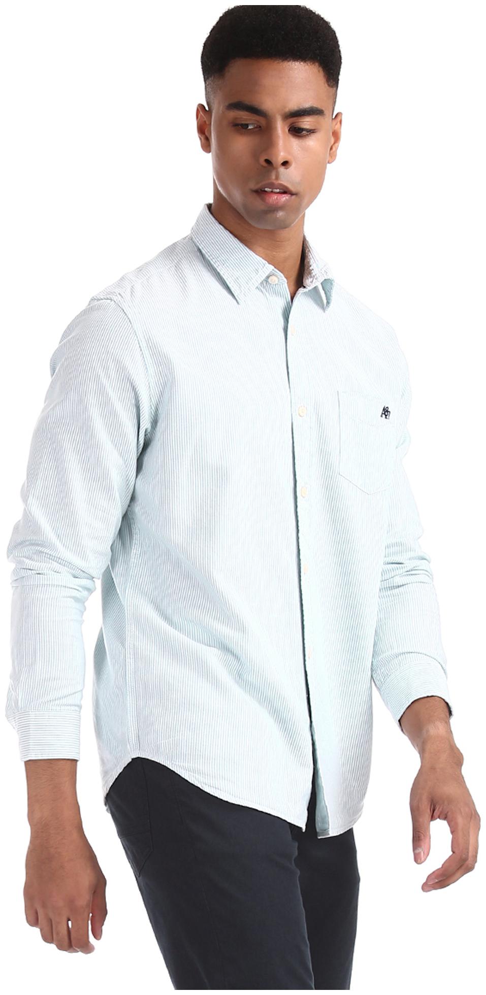 

A ropostale Men Blue Vertical Stripes Regular Fit Casual Shirt