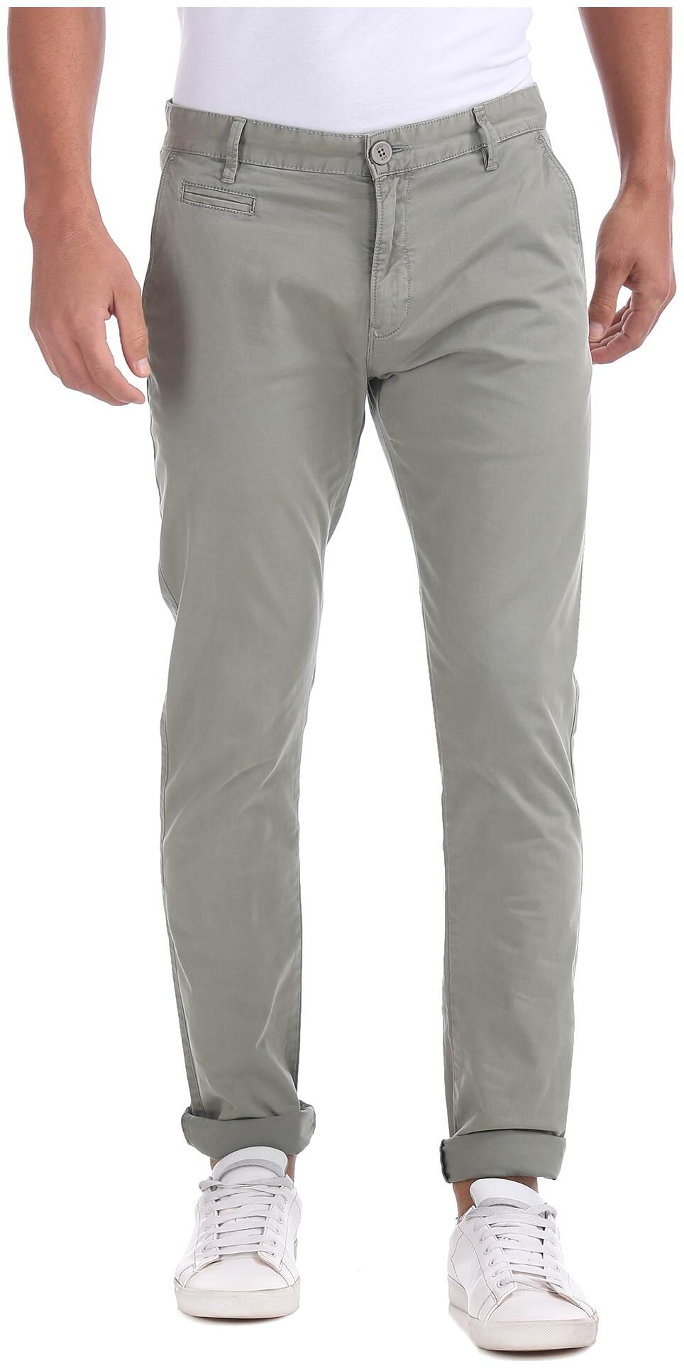 

Aeropostale Men Green Solid Slim fit Regular trousers