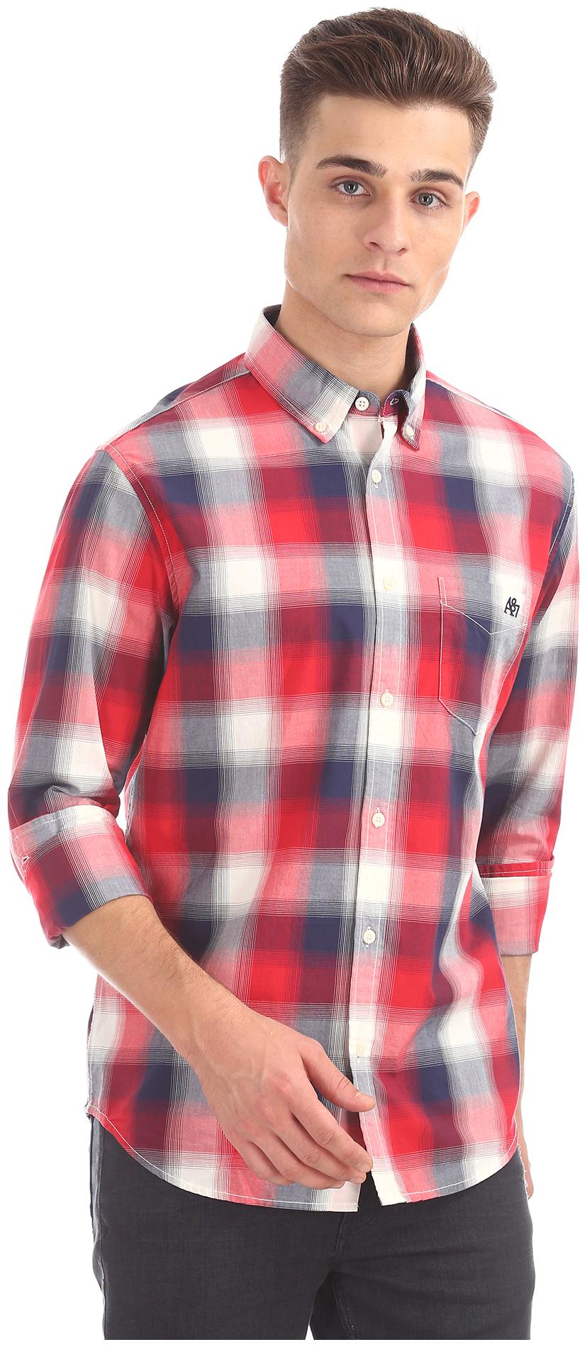 

Aeropostale Men Red Checked Regular Fit Casual Shirt