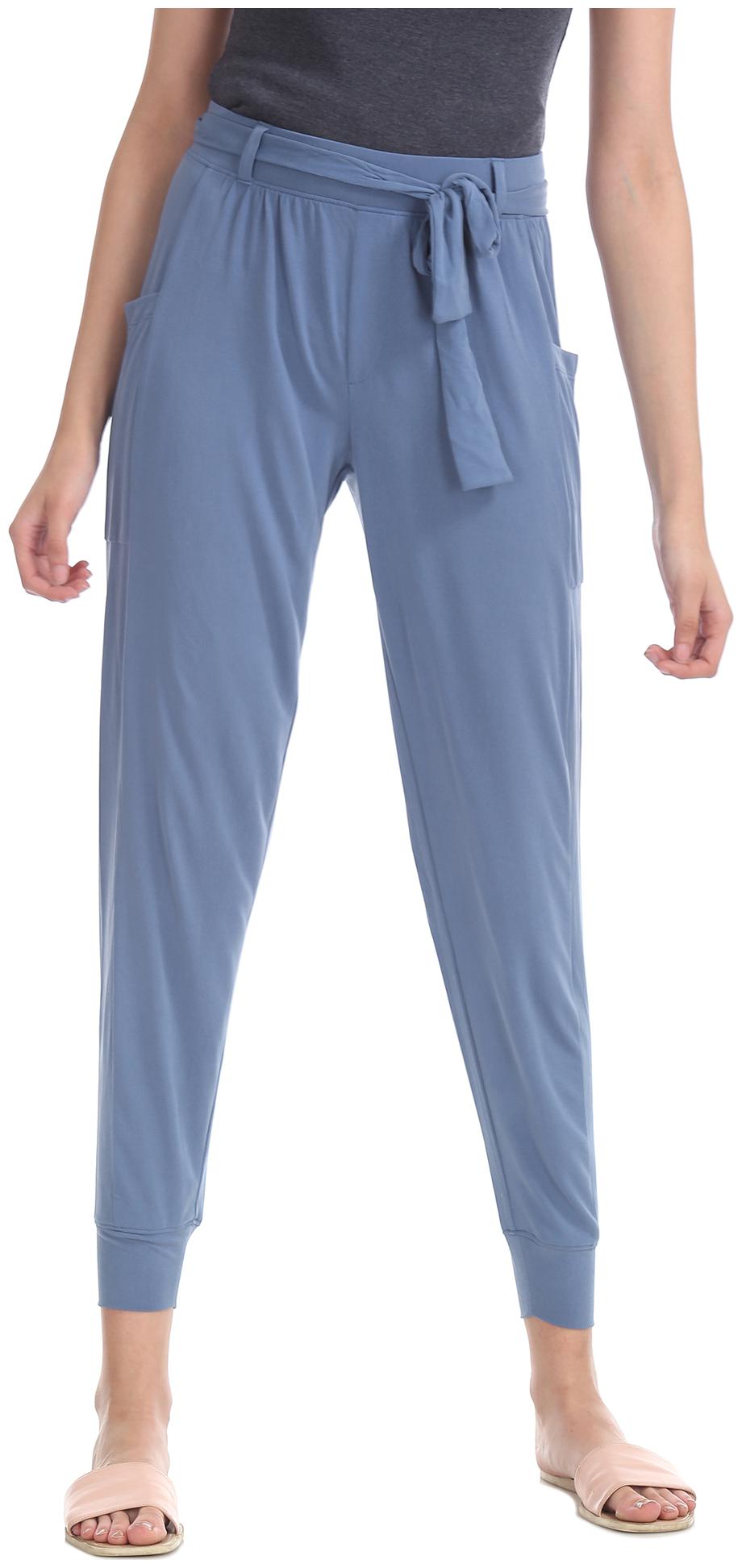 

A ropostale Women Blue Regular fit Jogger