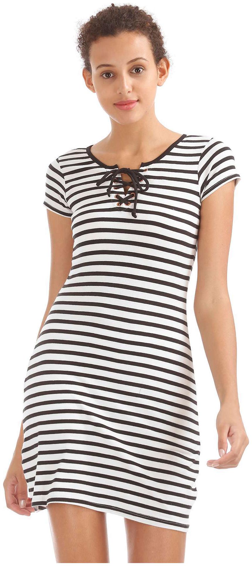 

Aeropostale Black Printed Bodycon dress