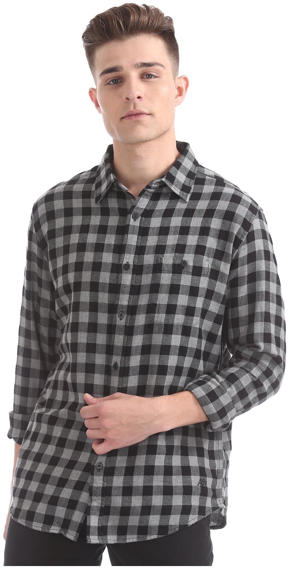 

Aeropostale Men Grey Checked Regular Fit Casual Shirt