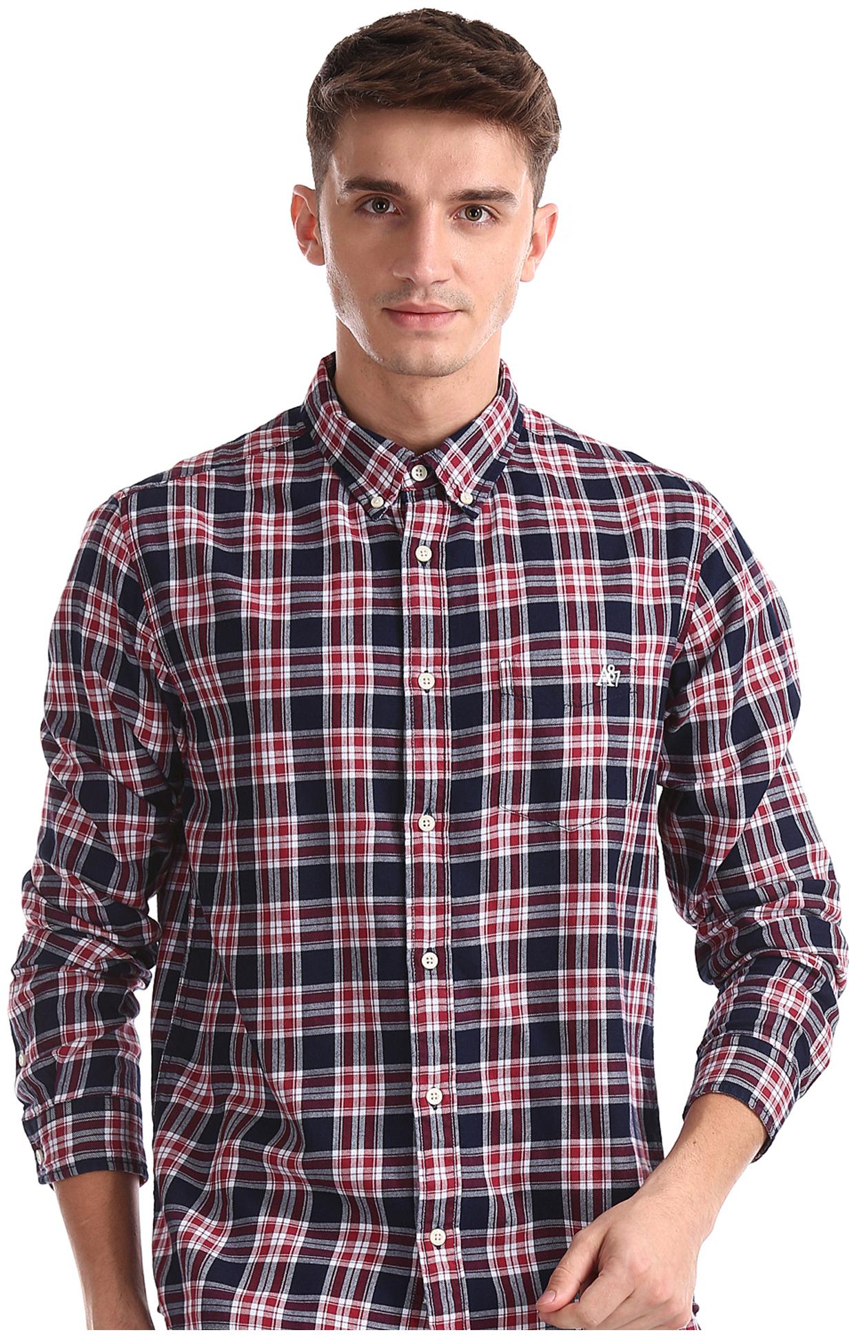 

A ropostale Men Red Checked Regular Fit Casual Shirt