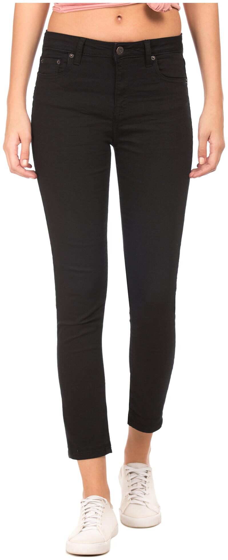 

A ropostale Women Black Slim fit Jeans