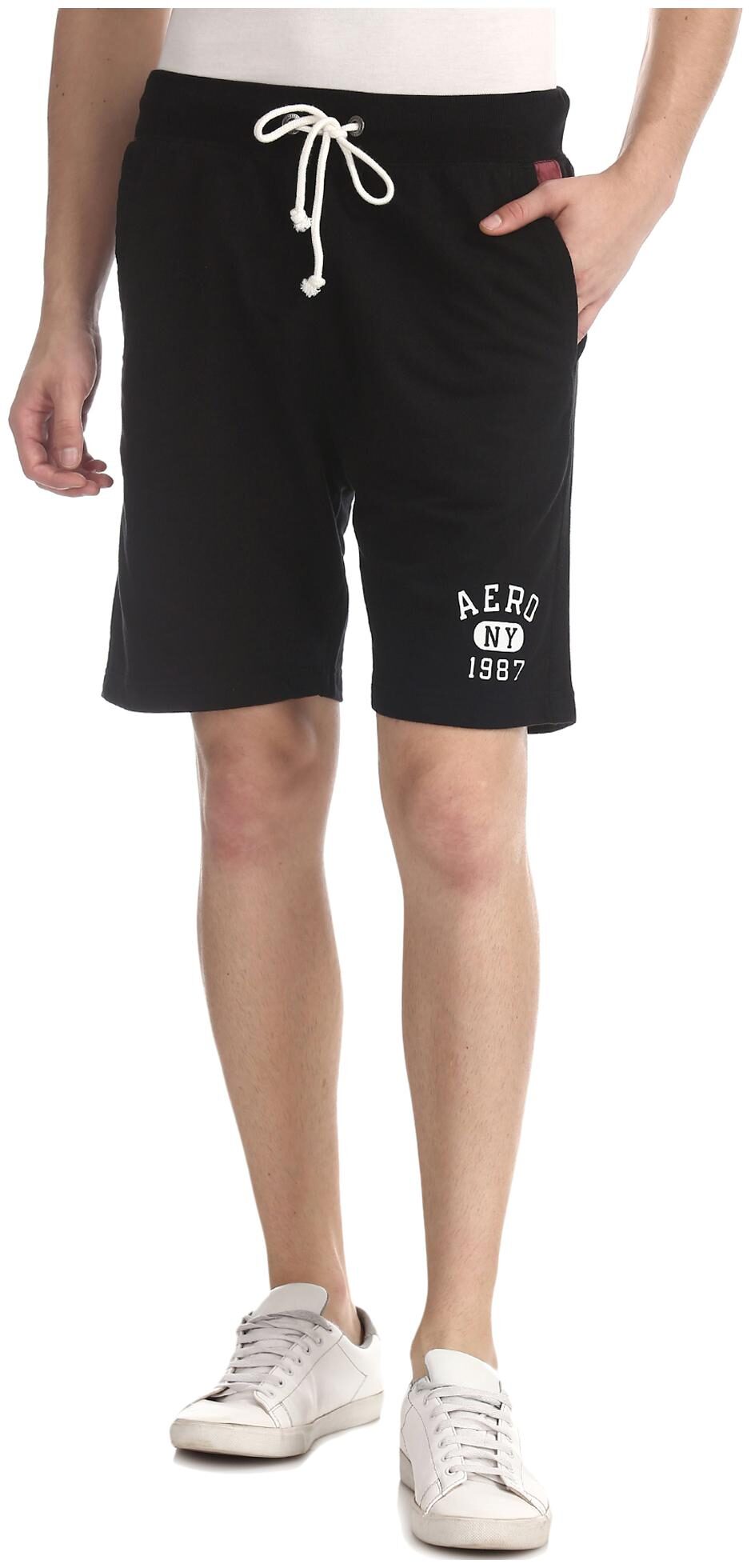 

Aeropostale Men Black Regular Fit Regular Shorts