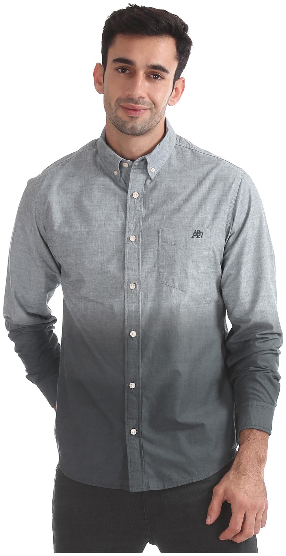 

A ropostale Men Black Colorblocked Regular Fit Casual Shirt