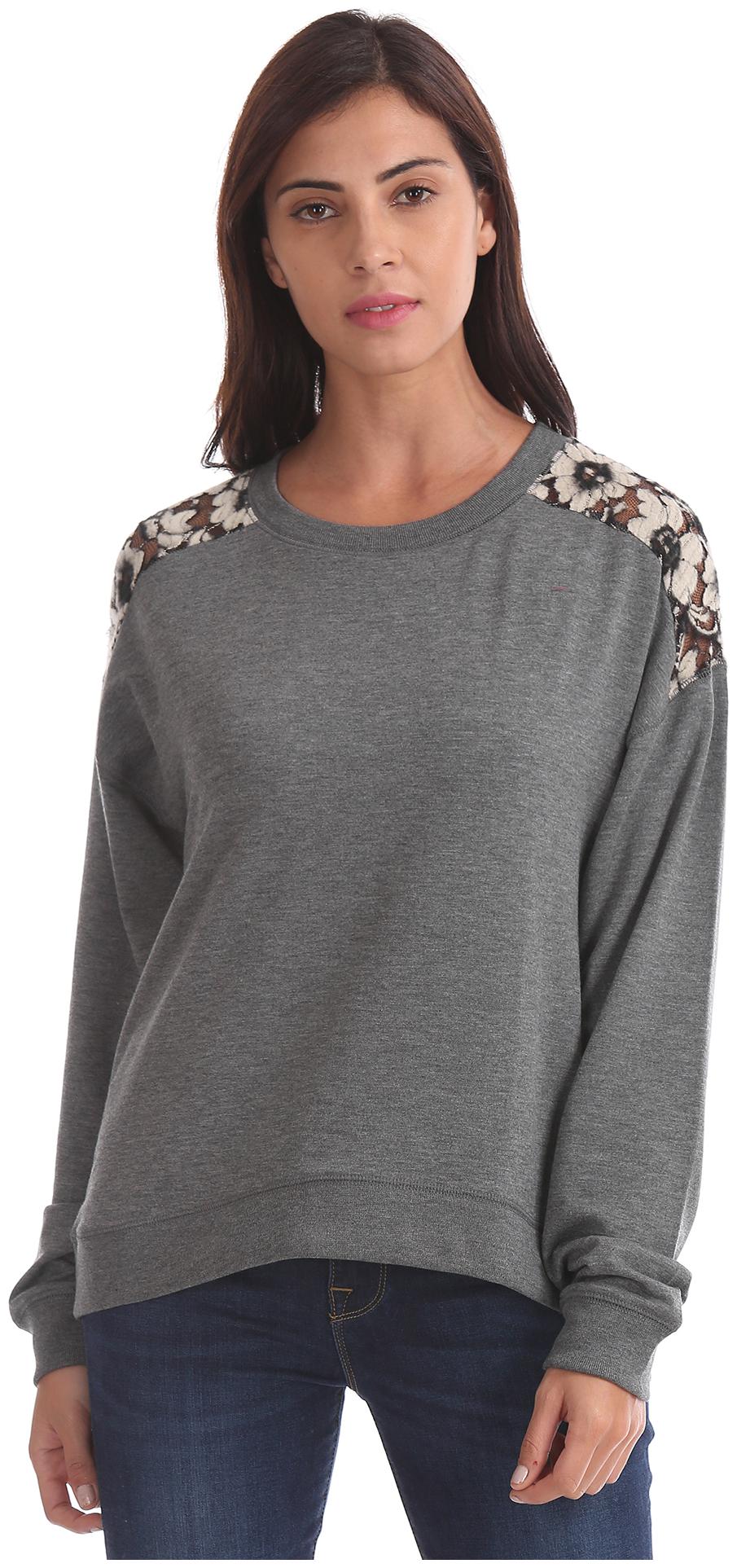 

Aeropostale Regular Fit Lace Sweatshirt