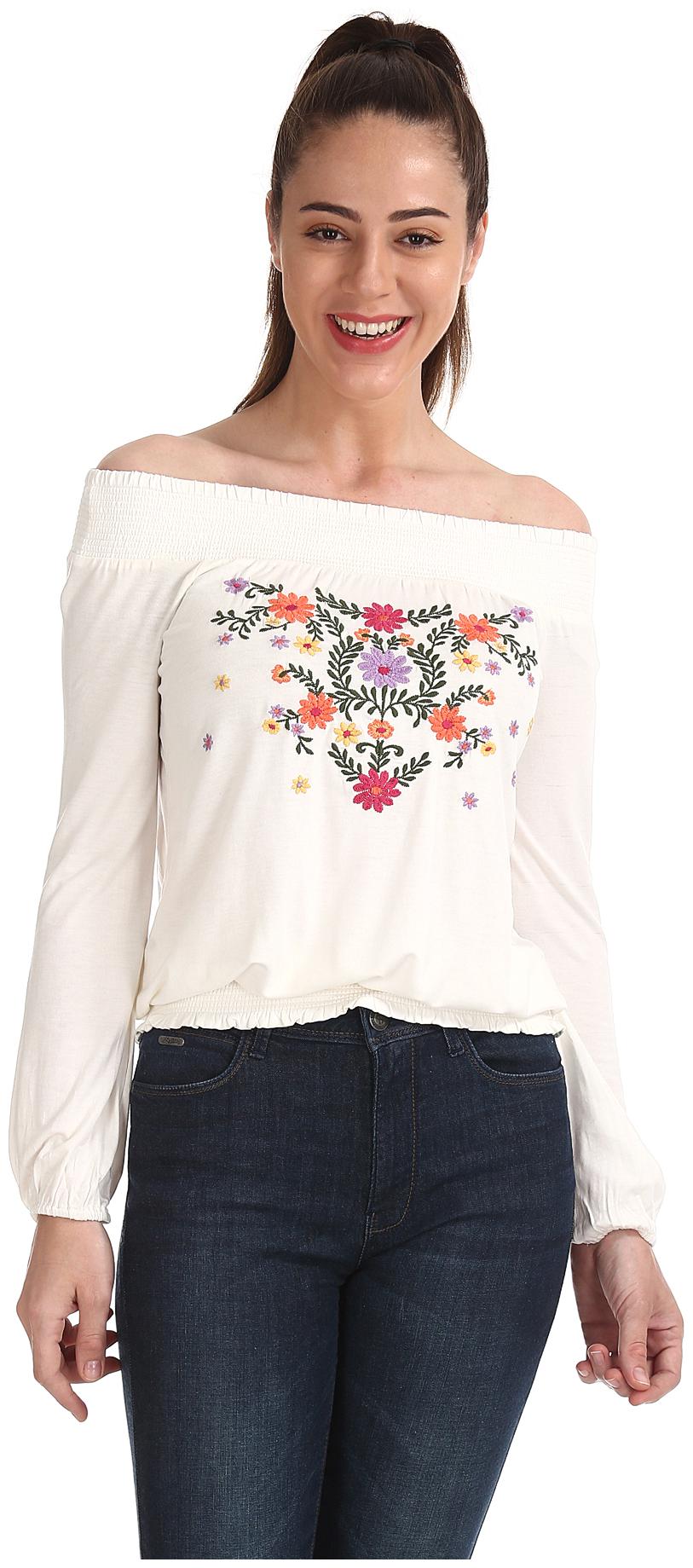 

A ropostale Women Embroidered Regular top - White