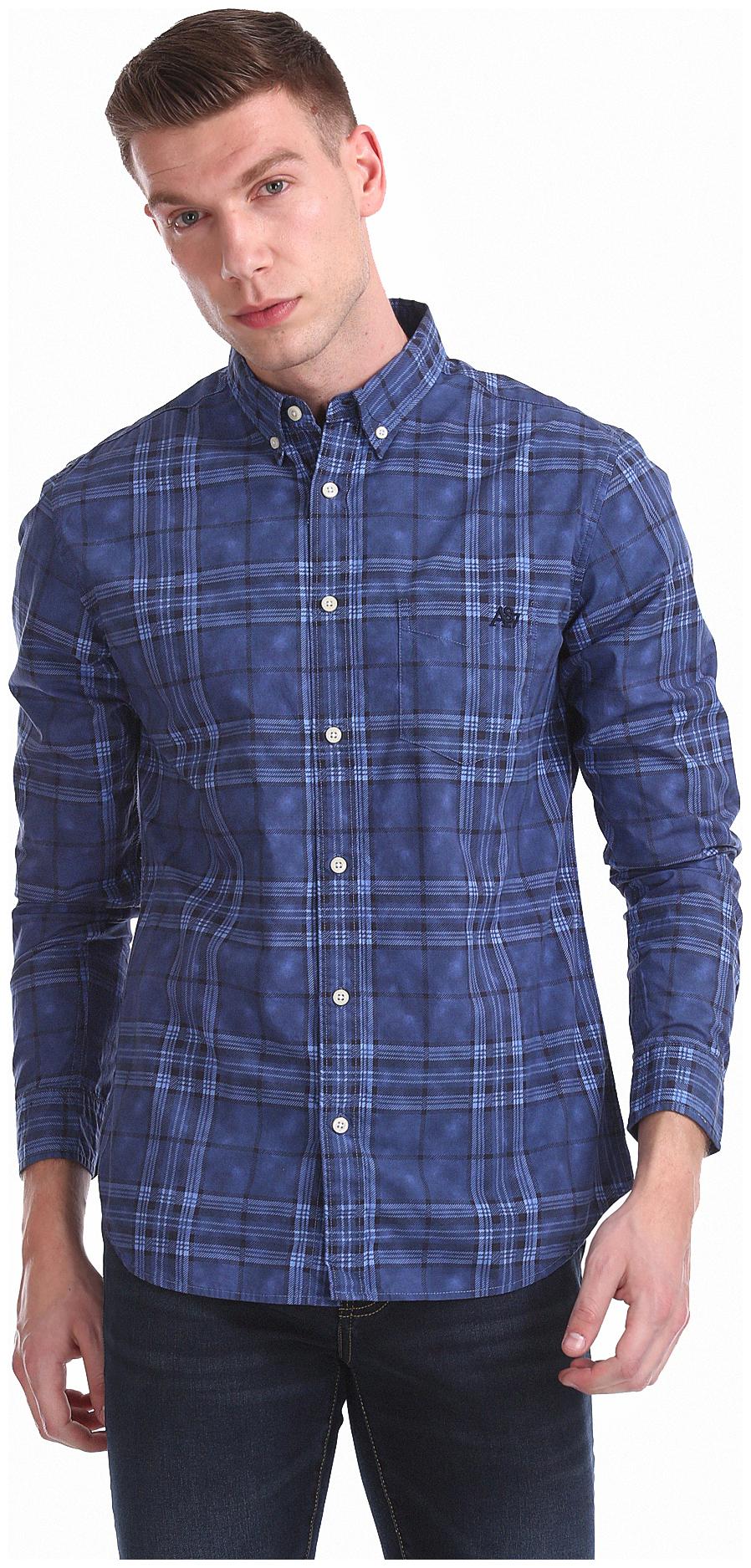 

Aeropostale Men Blue Checked Regular Fit Casual Shirt