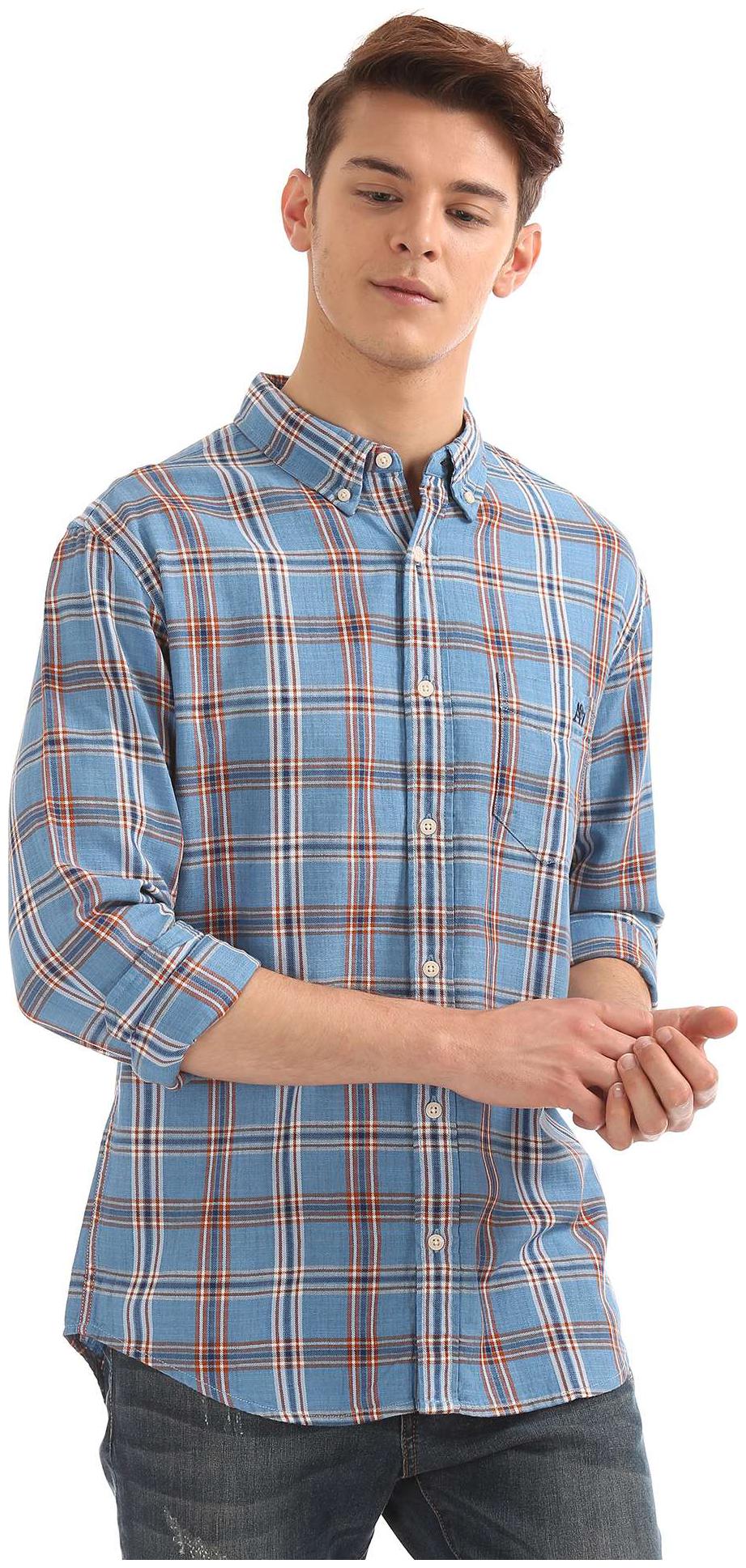 

Aeropostale Men Blue Checked Regular Fit Casual Shirt