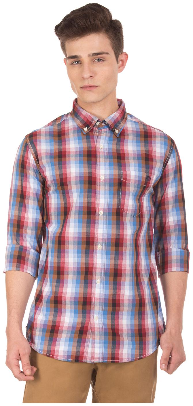 

Aeropostale Men Red Checked Regular Fit Casual Shirt