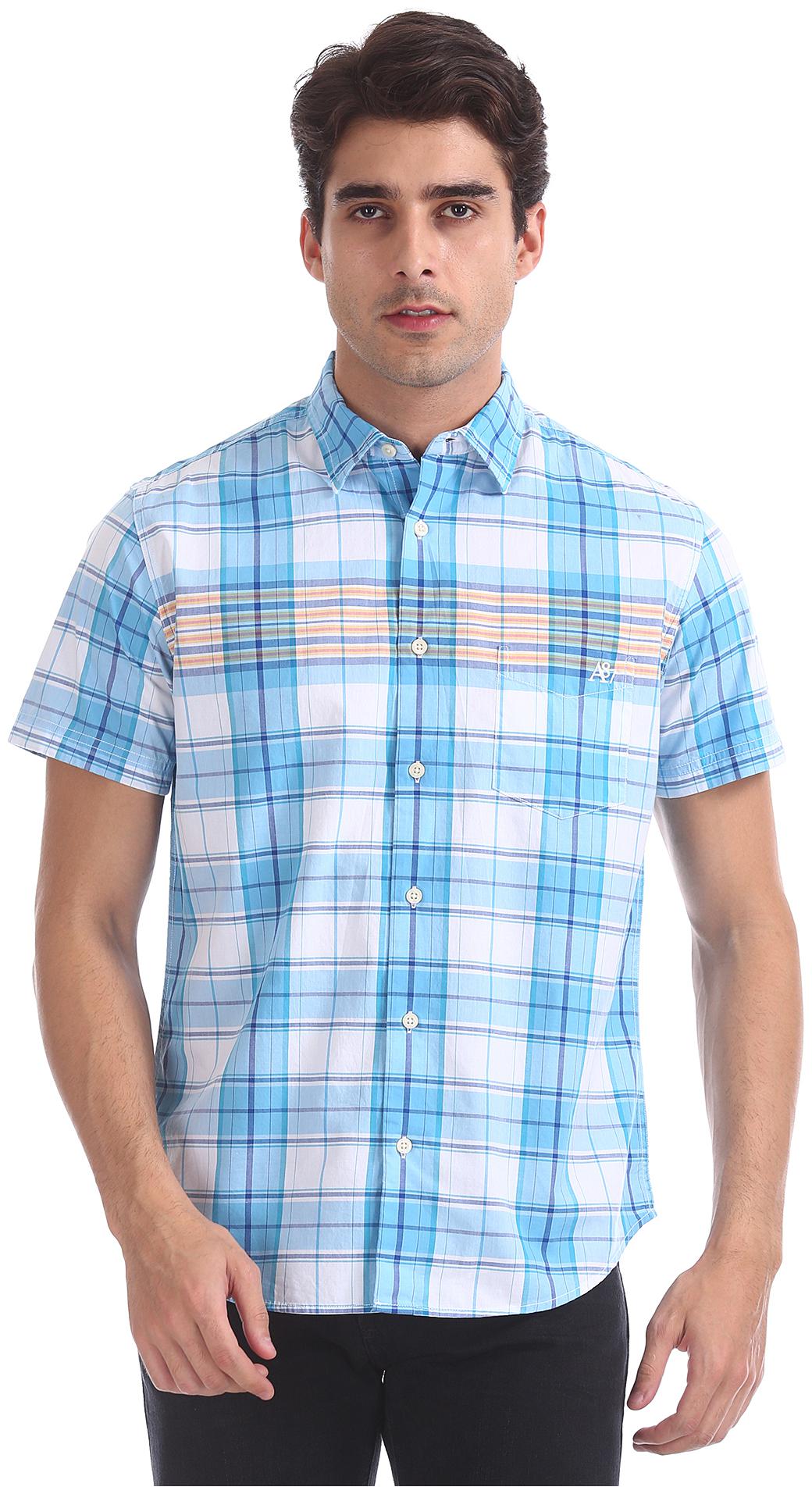 

Aeropostale Men Blue Checked Regular Fit Casual Shirt