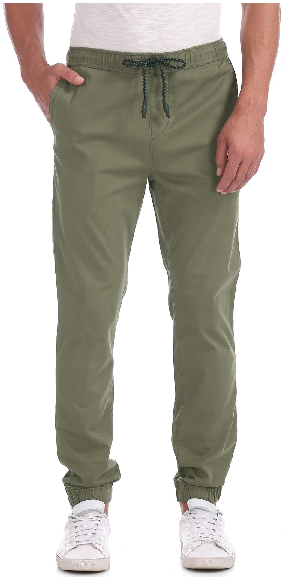 

Aeropostale Men Green Solid Slim fit Joggers