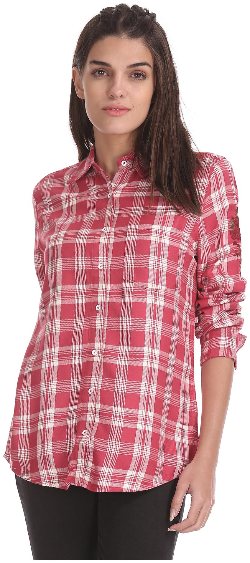 

Aeropostale Women Pink Checked Regular Fit Shirt