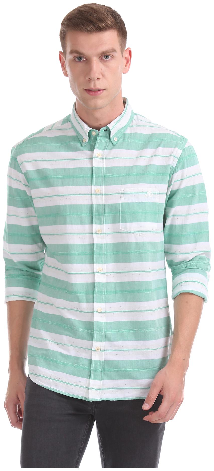 

Aeropostale Men Green Vertical Stripes Regular Fit Casual Shirt