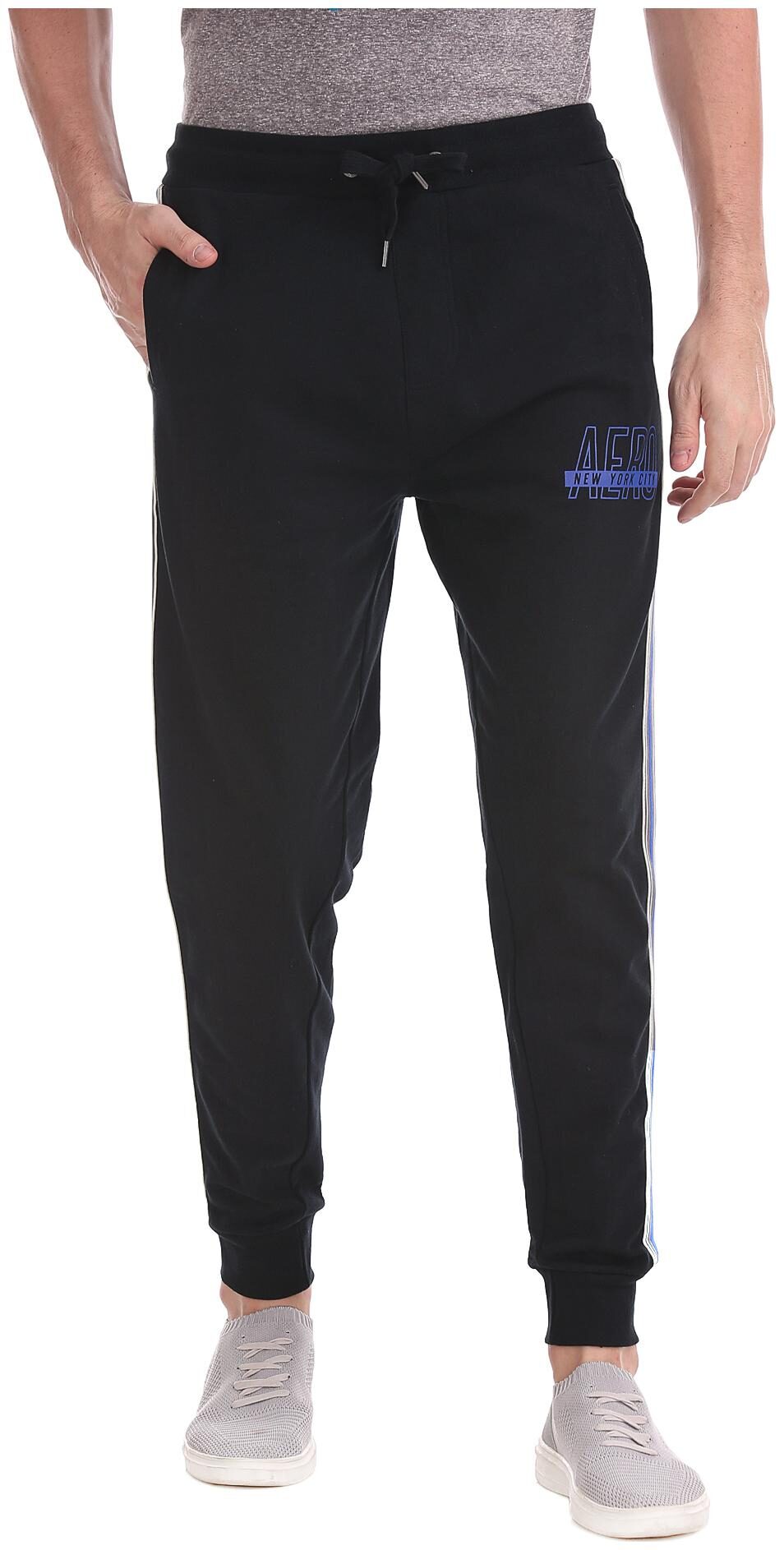 

Aeropostale Men Cotton Blend Track Pants Black