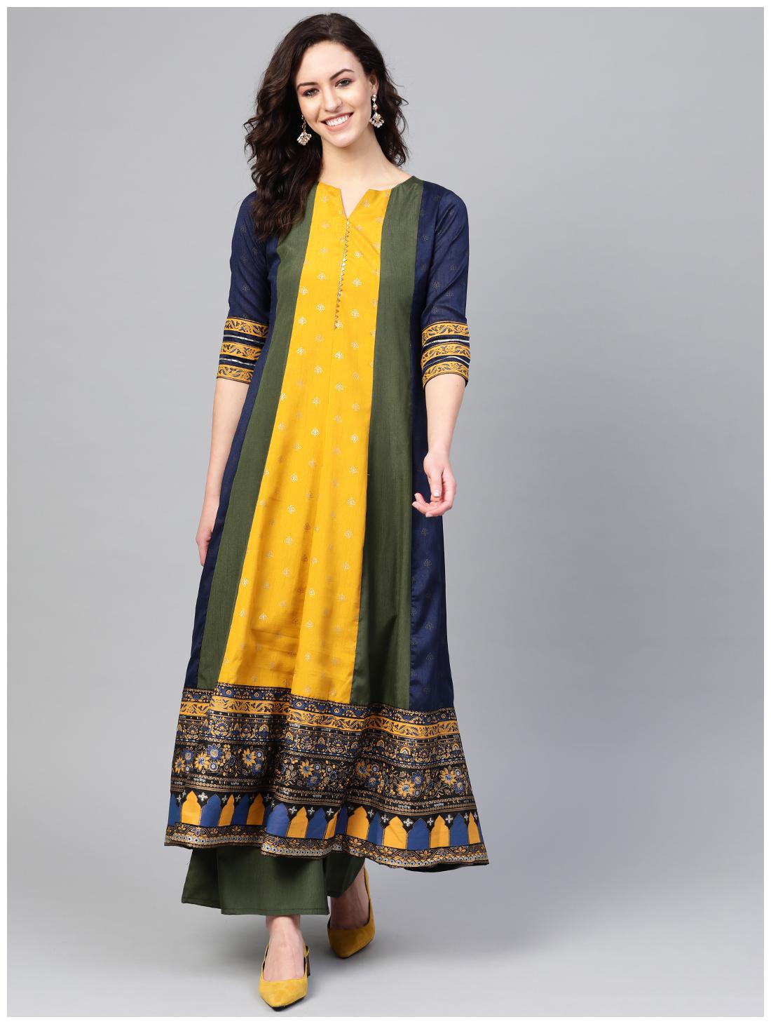 

Ahalyaa Women Green Printed Anarkali Kurta With Palazzo