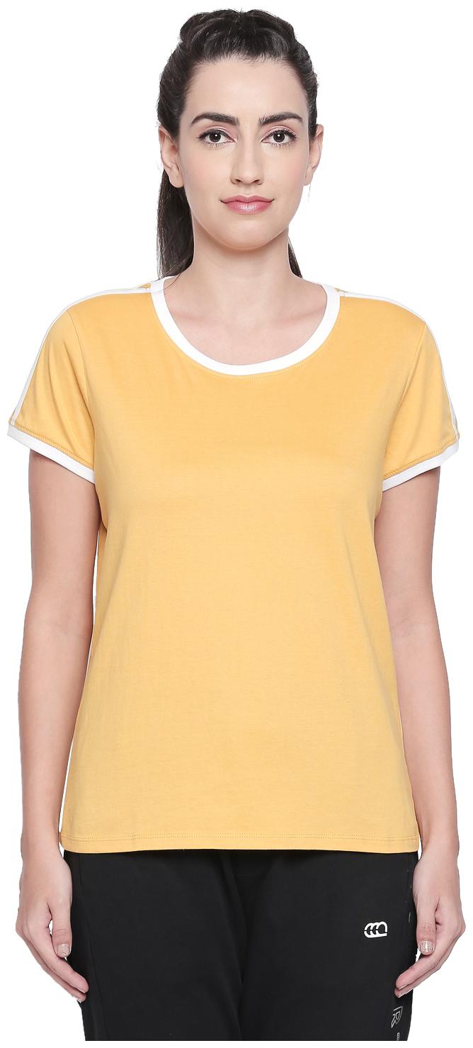 

Ajile By Pantaloons Women Yellow Regular fit Round neck Cotton T shirt