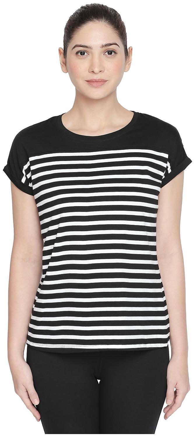 

Ajile By Pantaloons Women Striped Regular top - Black White