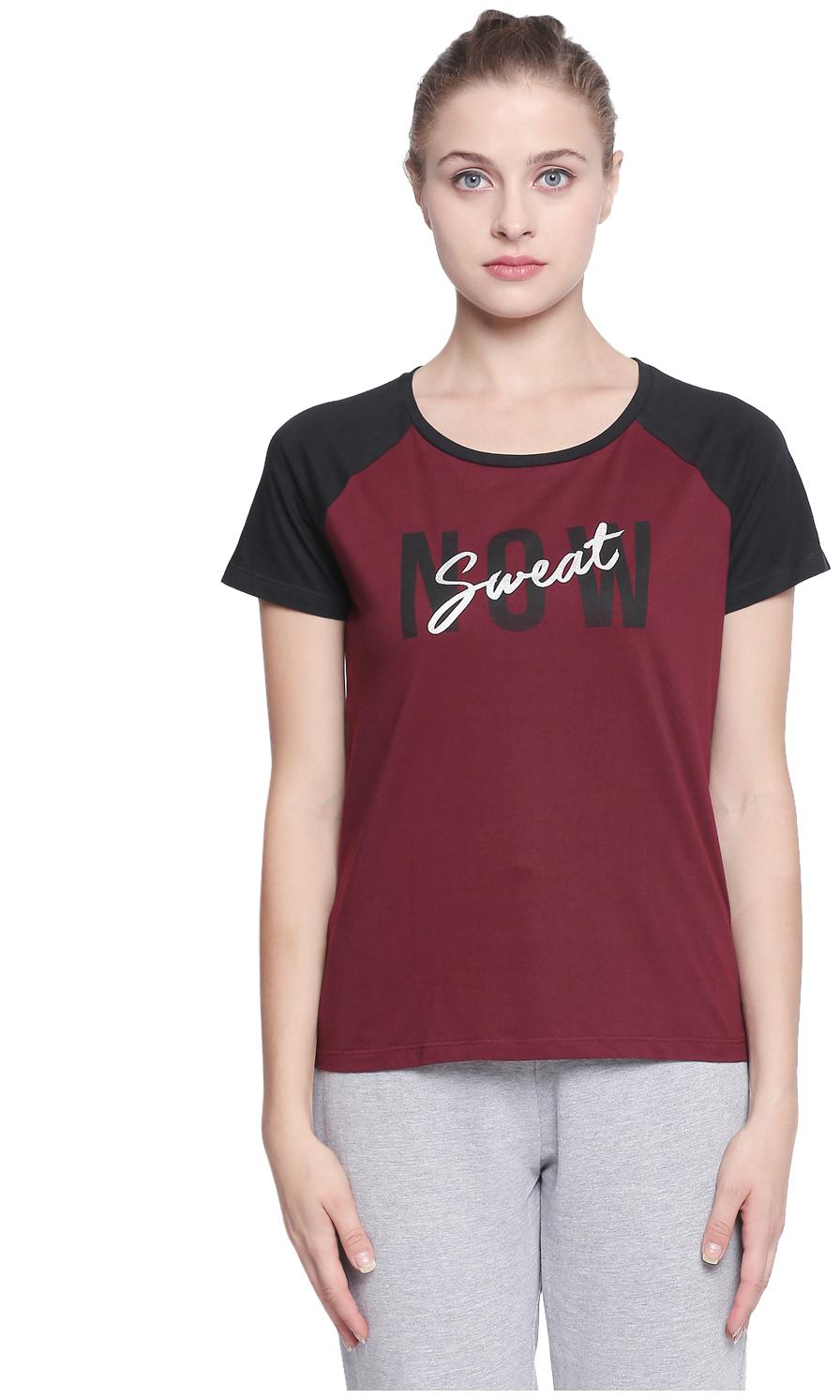

Ajile By Pantaloons Women Maroon Regular fit Round neck Cotton T shirt