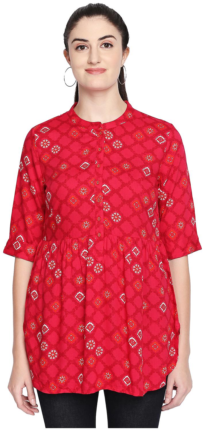 

Akkriti By Pantaloons Women Printed Regular tunic - Red