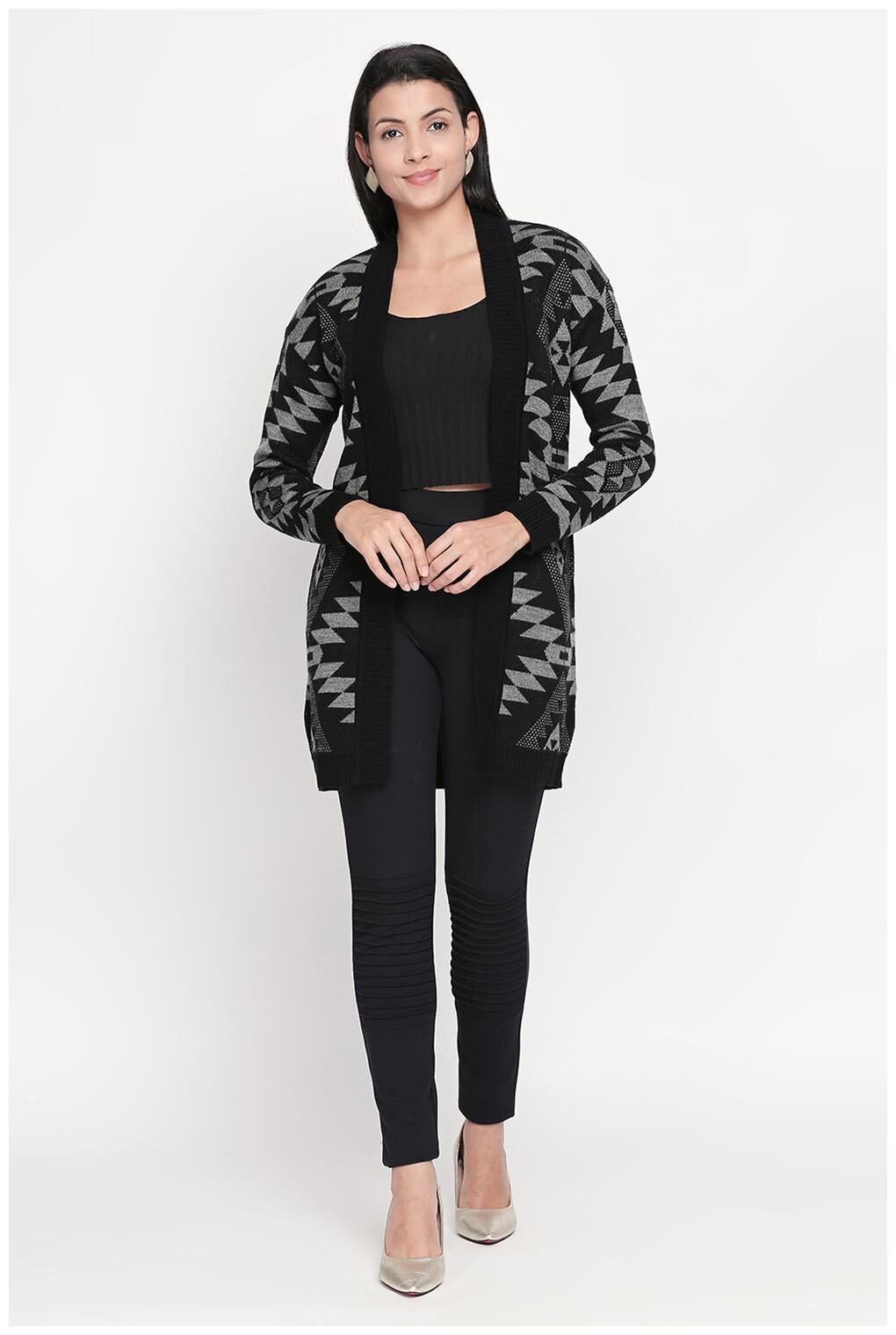

Akkriti By Pantaloons Women Shrug - Grey