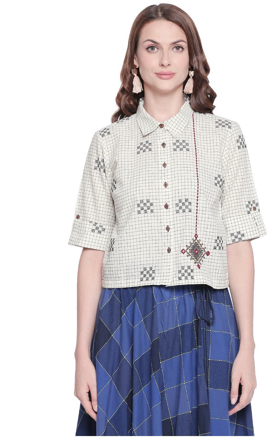 

Akkriti By Pantaloons Women Embroidered A-line top - White
