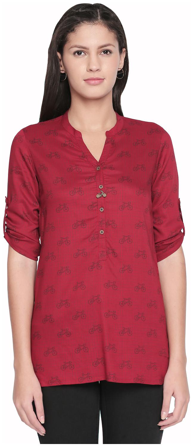 

Akkriti By Pantaloons Women Printed Regular top - Red
