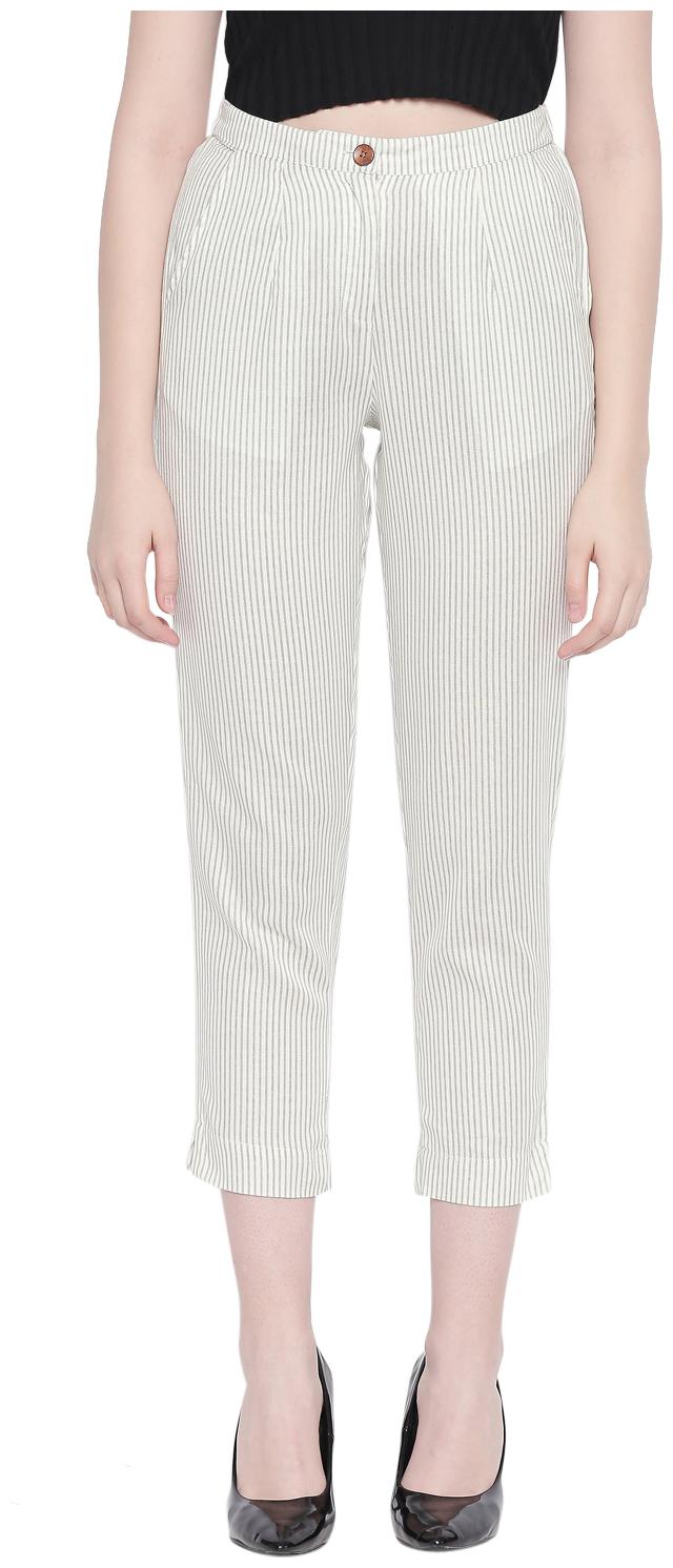 

Akkriti By Pantaloons Women White Regular fit Regular pants