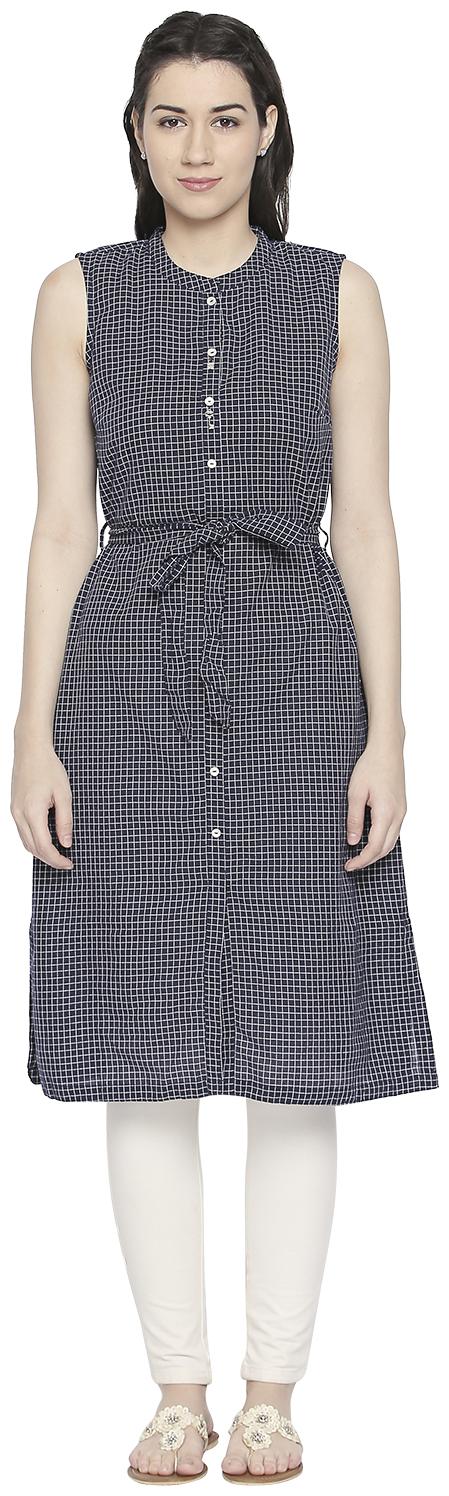 

Akkriti By Pantaloons Women Self design Regular tunic - Blue White