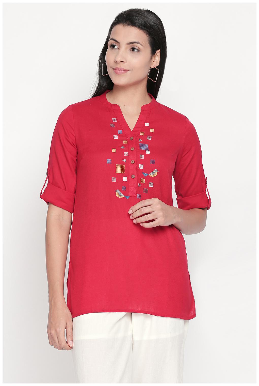 

Akkriti By Pantaloons Women Embroidered Regular top - Multi