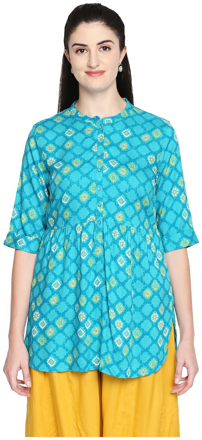 

Akkriti By Pantaloons Women Printed Regular tunic - Green