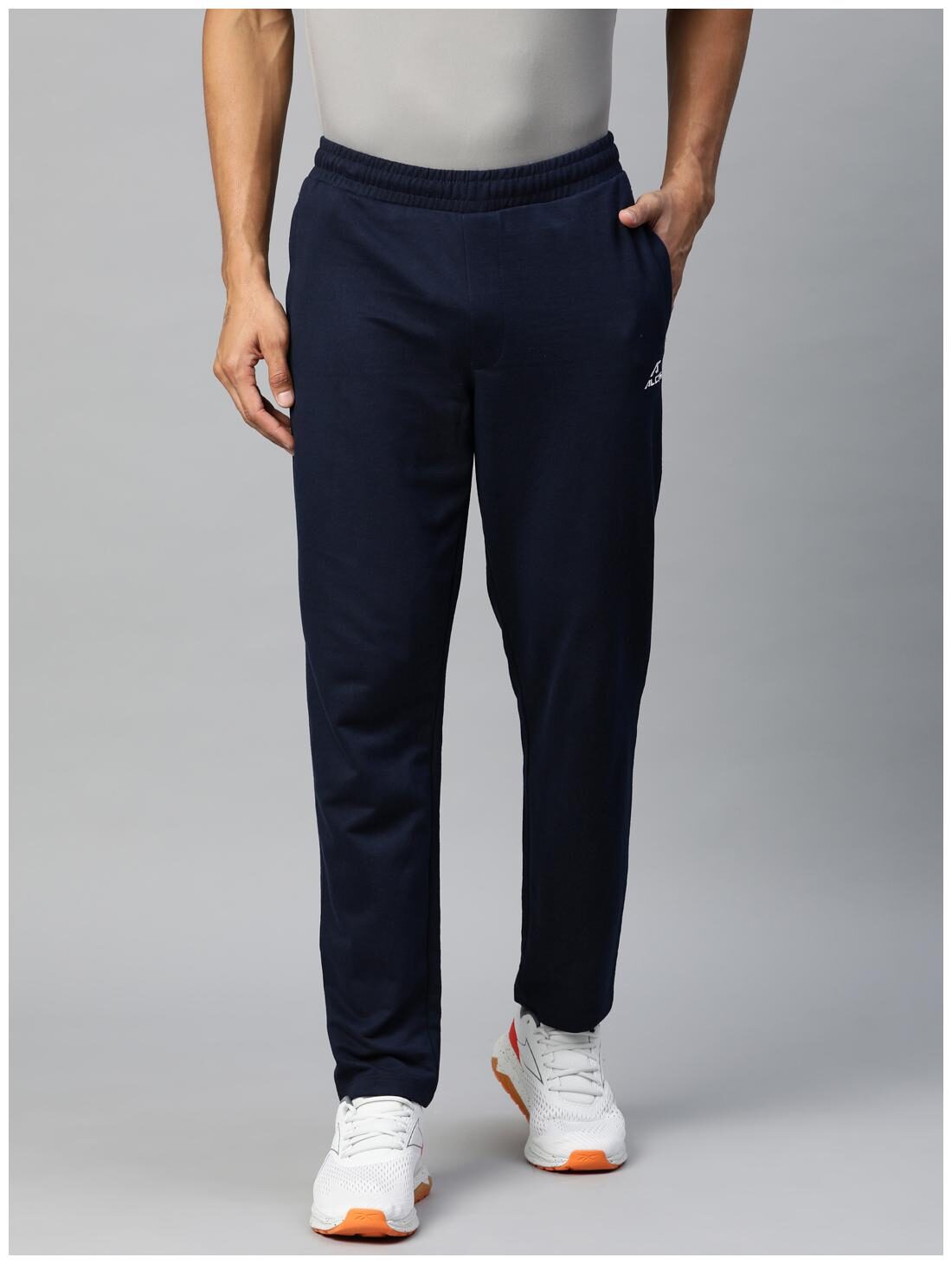 

Alcis Men Navy blue Solid Slim fit Track pants